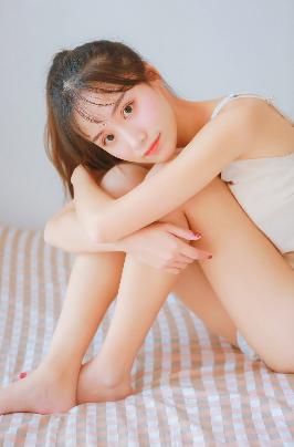 女保险公司推销员4