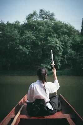 西西里的美丽传说,美丽小蜜桃